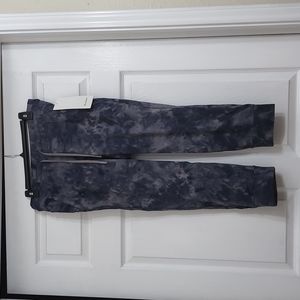 Lululemon workout crop jogger